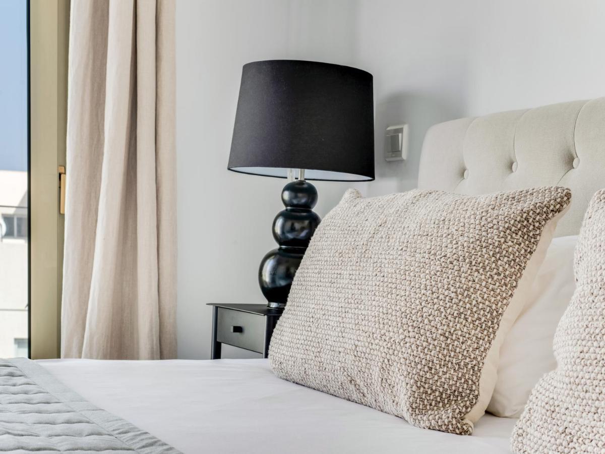 Sanders Evolution Apartment ลิมาซอล ภายนอก รูปภาพ
